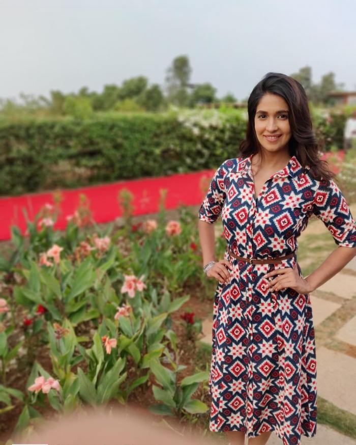 mahindra bolero neo ad cast